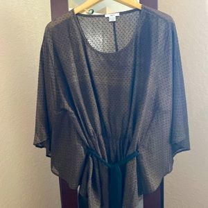 beautiful brown flowy top